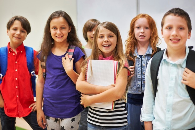 Αγαπητοί γονείς, αφήστε το παιδί σας να είναι μαθητής!