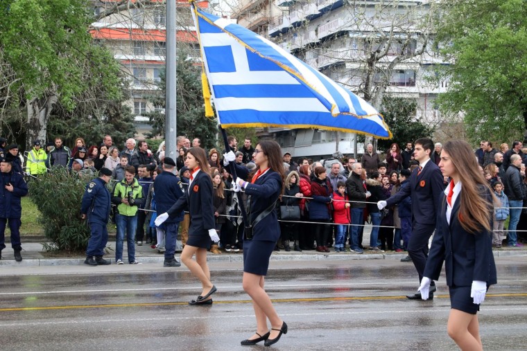 Θεσσαλονίκη: Δεν θα πραγματοποιηθεί η μαθητική παρέλαση 27ης Οκτωβρίου λόγω εθνικού πένθους