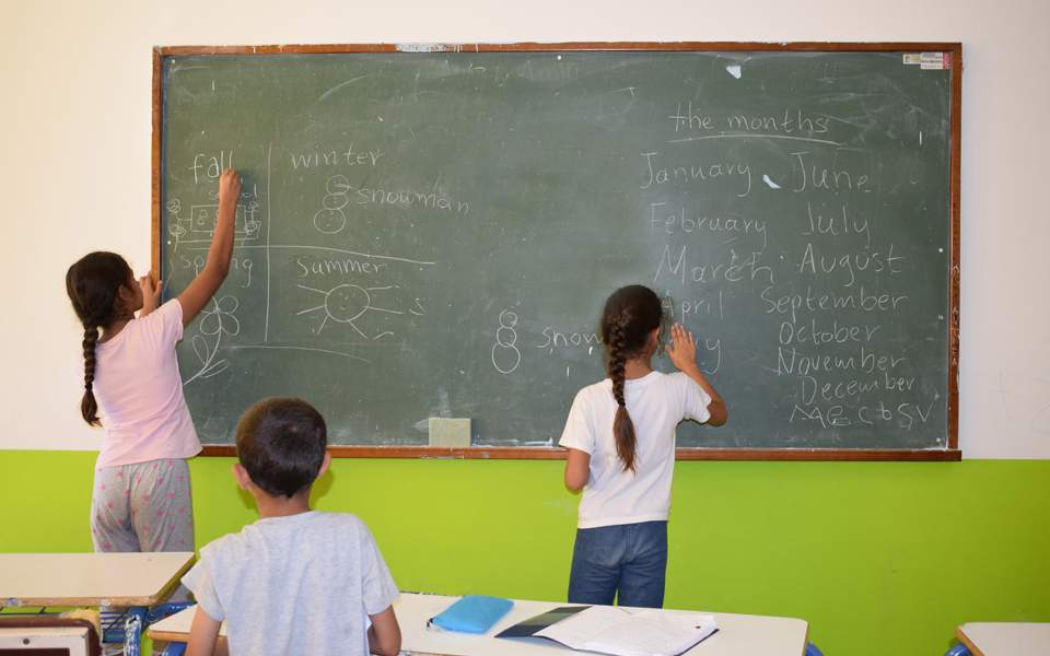 «Τελικά να ανοίξουν τα σχολεία; Ή όχι;»: Η άποψη ενός παιδιάτρου που θα συζητηθεί