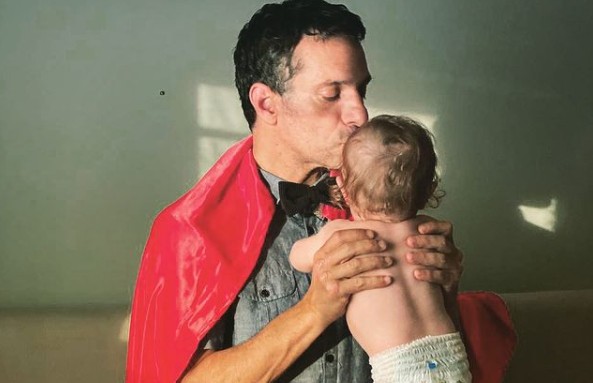 Η τρυφερή επιστολή του Γιώργου Χρανιώτη στον ενός έτους γιο του
