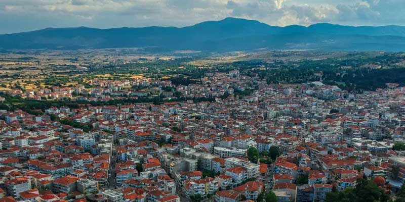 Κοζάνη: Κλειστά τα σχολεία σήμερα λόγω βλάβης στον αγωγό τηλεθέρμανσης της πόλης