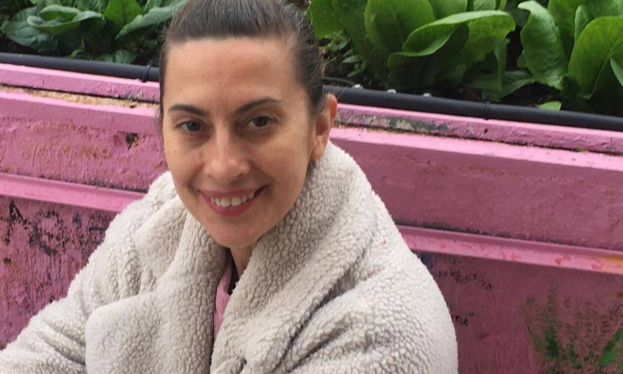 Η Βίκυ Βολιώτη μας δείχνει την θετή κόρη της: "Με την ηλιαχτίδα μου!"