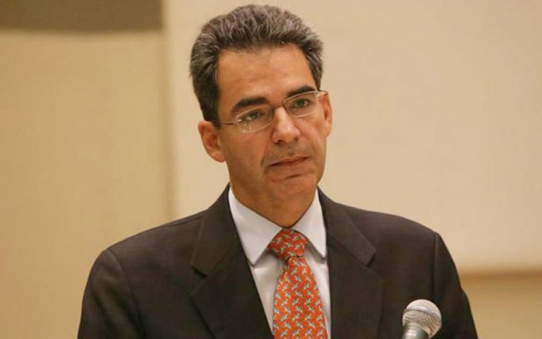 Συρίγος: "Κλειστά μόλις 45 τμήματα σε 80.000 τάξεις" - Χαμηλό το ποσοστό νόσησης στους φοιτητές