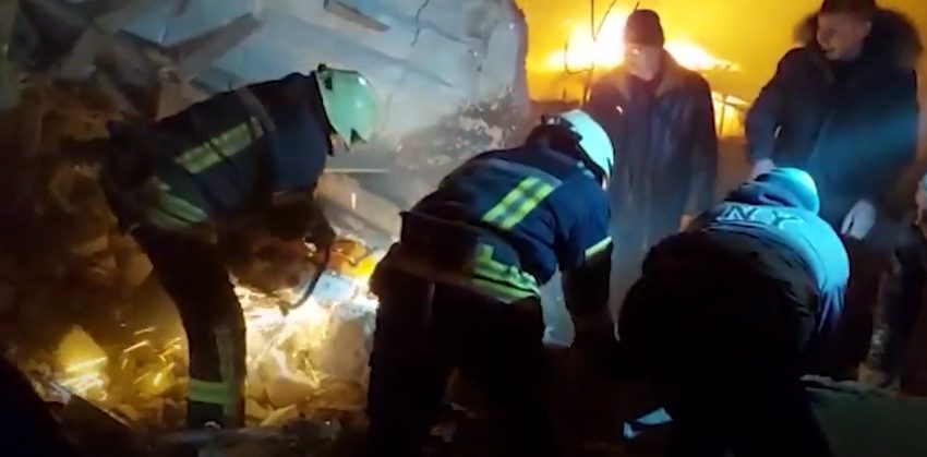 Ουκρανία: Οι Ρώσοι βομβάρδισαν μαιευτήριο - Συγκλονίζουν οι εικόνες από τις γέννες στα καταφύγια (φωτό+video)