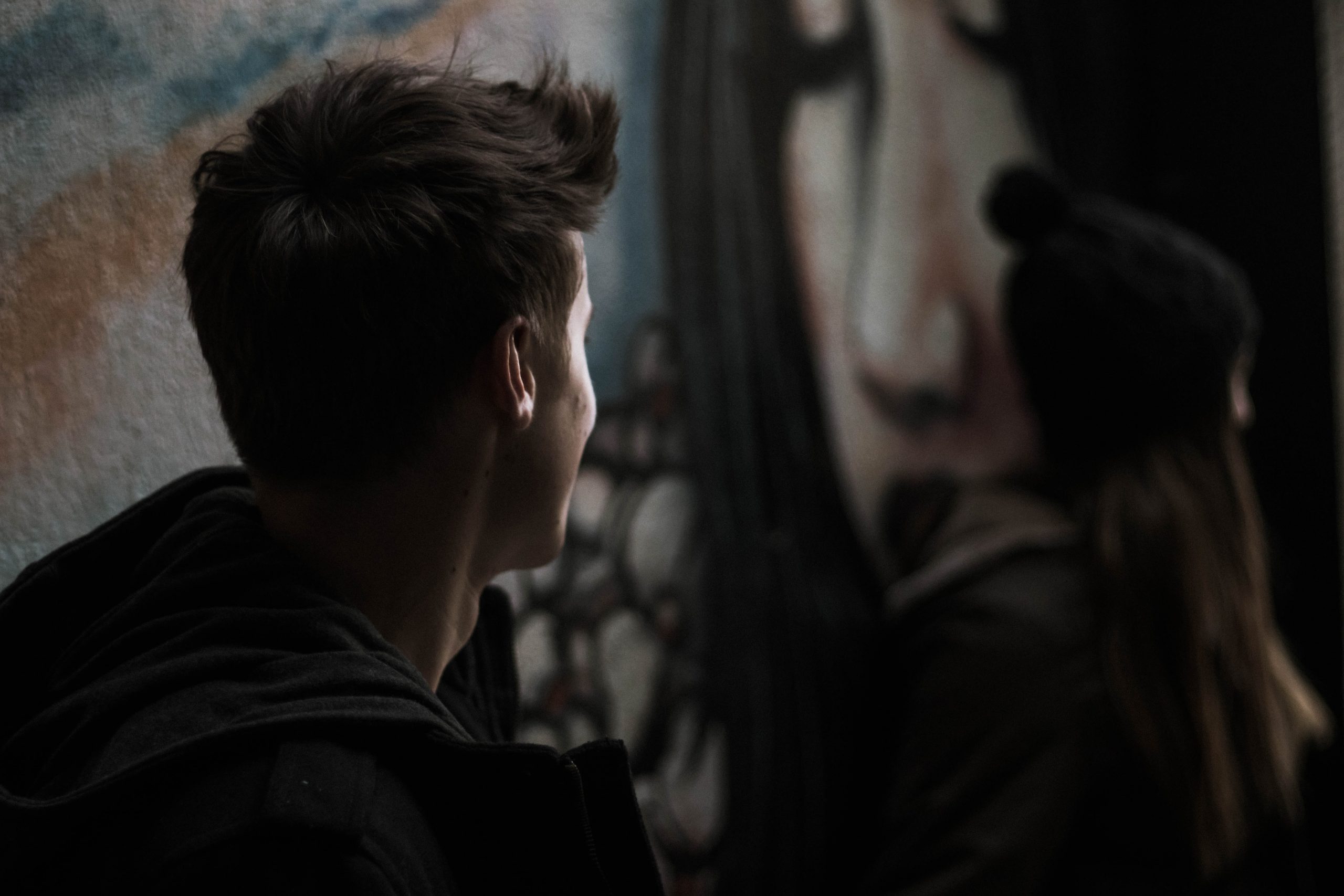 Θεσσαλονίκη: Ανέβασαν βίντεο με ημίγυμνη 15χρονη συμμαθήτριά τους - Η ποινή του δικαστηρίου