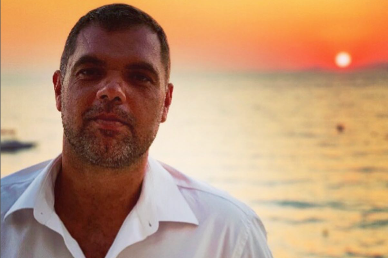 O Δημήτρης Παπανικολάου στο Infokids.gr: "Καλούμε τα παιδιά με αυτισμό στον ομαδικό αθλητισμό -και το κράτος να τα στηρίξει"