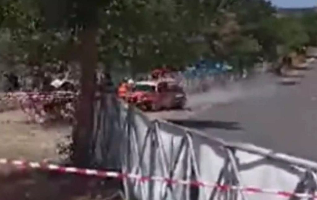 Δημητσάνα: Σοβαρό ατύχημα σε αγώνες ράλι - Τραυματίστηκε παιδί