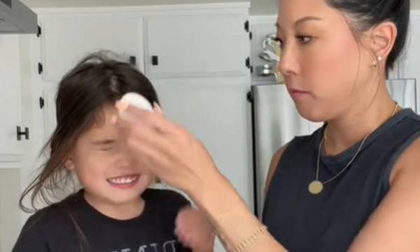 Egg challenge: Άλλη μια ανοησία γονέων εξαγριώνει τους χρήστες του διαδικτύου