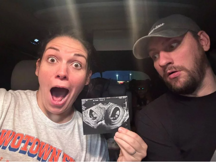 γυναίκα με δύο μήτρες