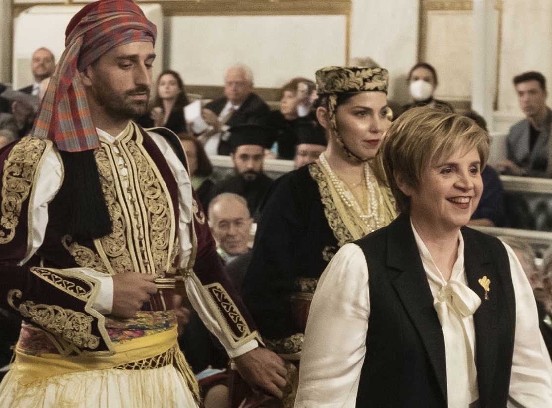 Η πρόεδρος του Λυκείου Ελληνίδων Πύργου στο Infokids: «Η νέα γενιά αγαπά την παράδοση, αν τη γνωρίσει, αν της δώσεις κίνητρο»