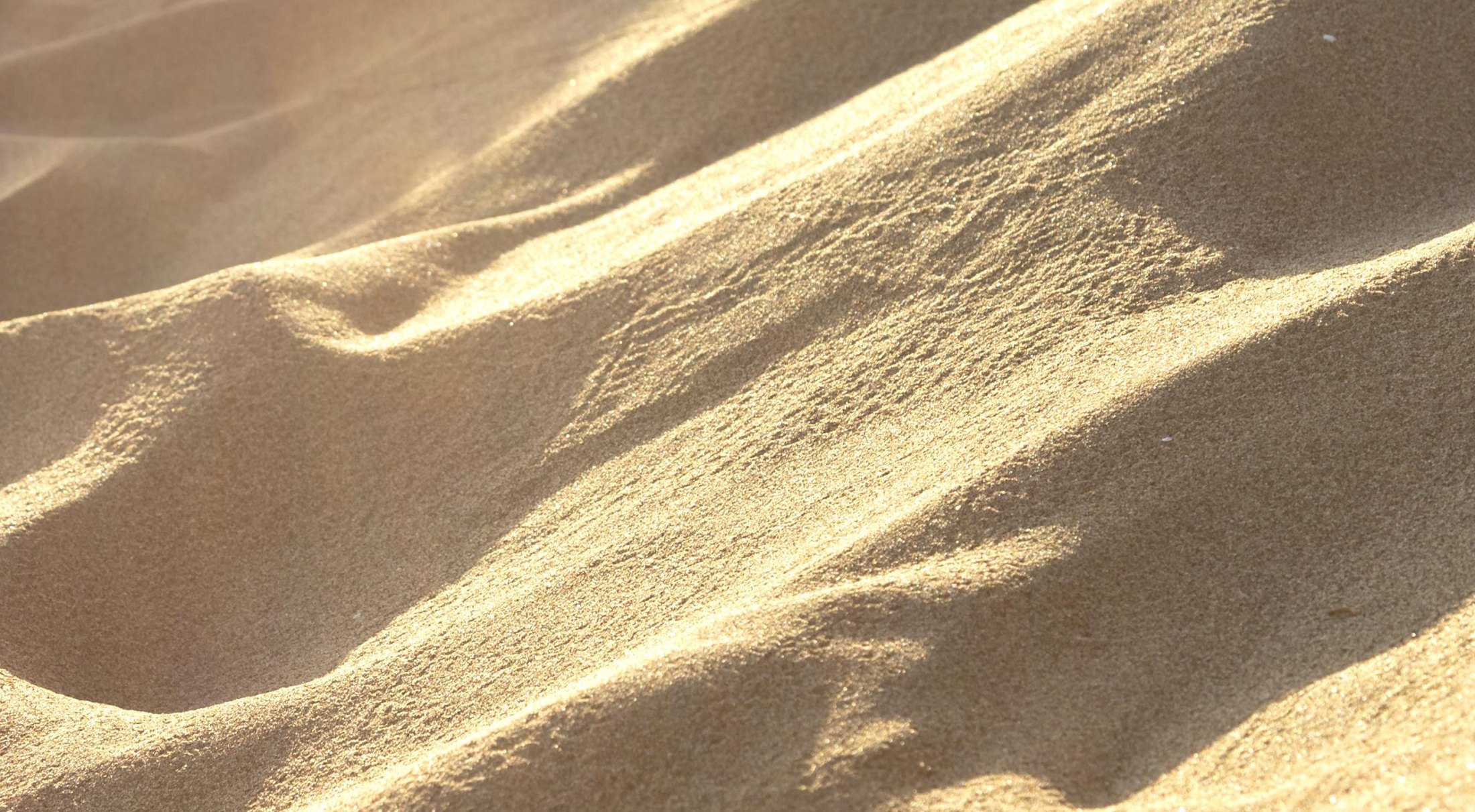 Τραγωδία: Νεκρά δύο παιδιά 9 και 12 ετών που θάφτηκαν στην άμμο